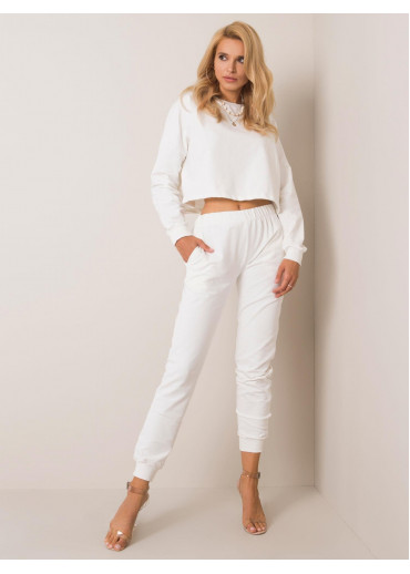 Smotanovo biela tepláková súprava