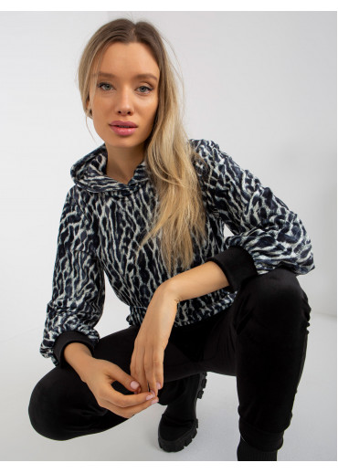 Čierna tepláková súprava