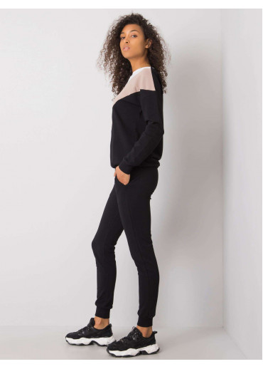 Čierna tepláková súprava