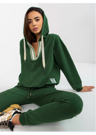 Tmavozelená tepláková súprava