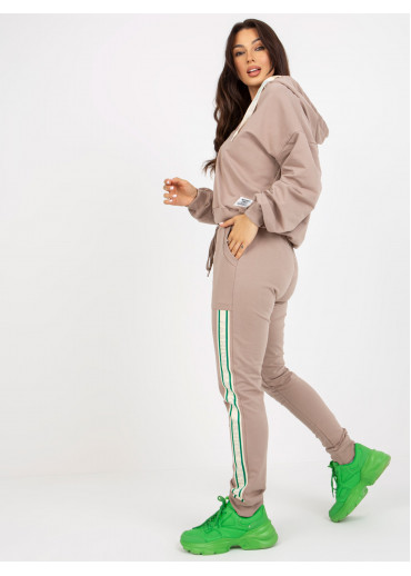 Béžovo hnedá tepláková súprava