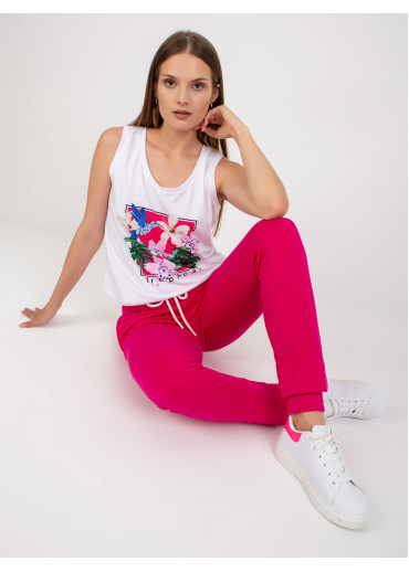 Ružový top a tepláky