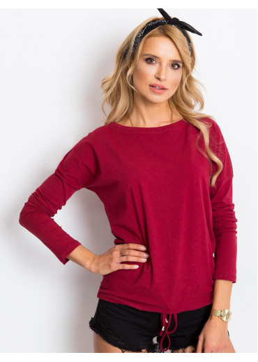 Bordovo červené tričko so šnúrkou