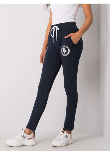 Tmavomodré tepláky