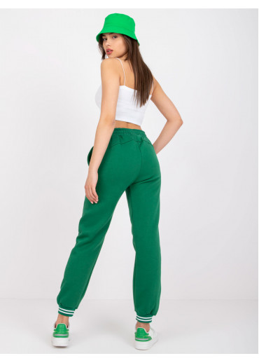 Tmavozelené tepláky