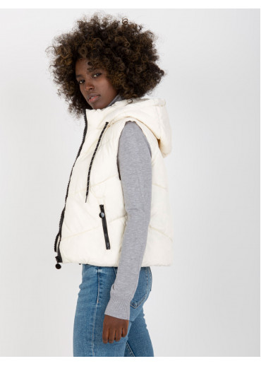 Smotanovo biela prešívaná vesta