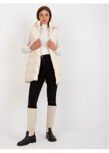 Smotanovo biela prešívaná vesta