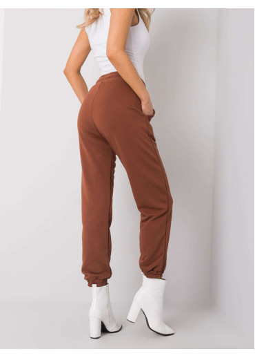 Hnedé basic tepláky