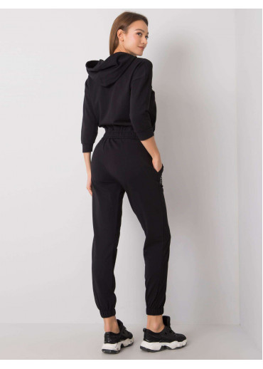 Čierna tepláková súprava