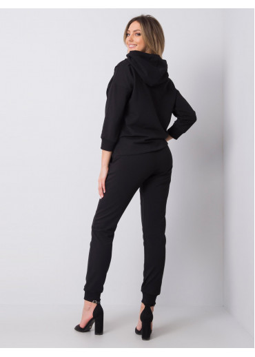 Čierna tepláková súprava