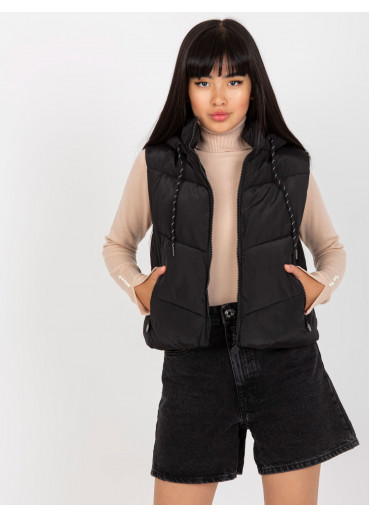 Čierna prešívaná vesta