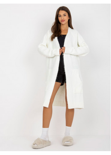 Smotanovo biely kardigán