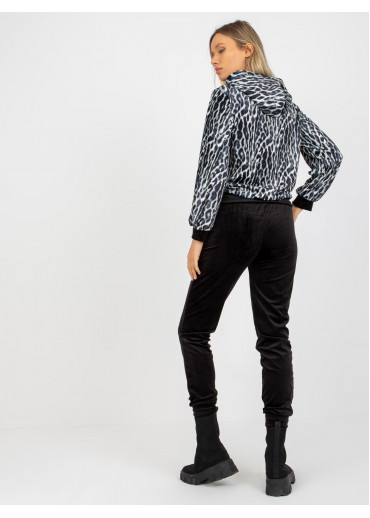 Čierna tepláková súprava