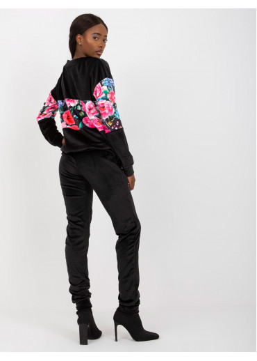 Čierna tepláková súprava