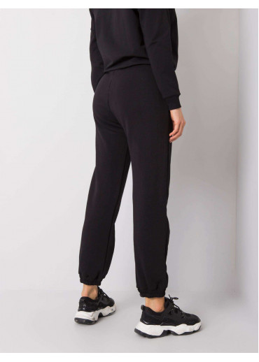 Čierne basic tepláky