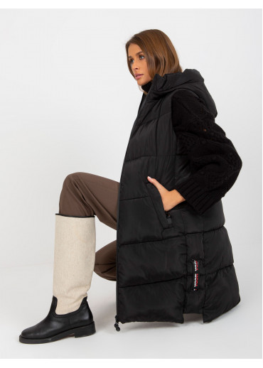 Čierna dlhá prešívaná vesta