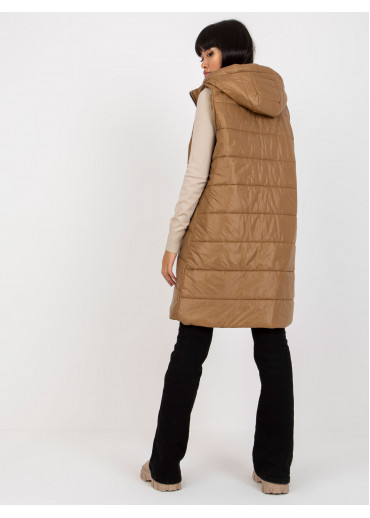 Hnedá prešívaná vesta