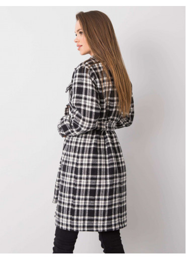 Čierny kabát s opaskom