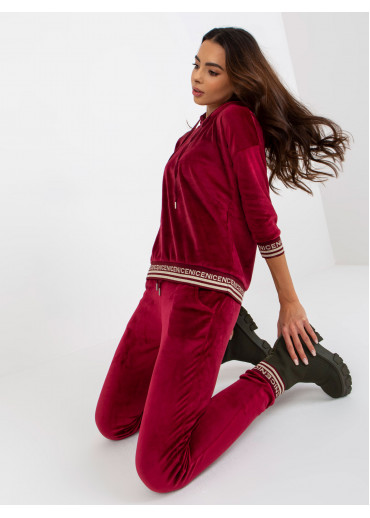 Bordovo červená tepláková súprava