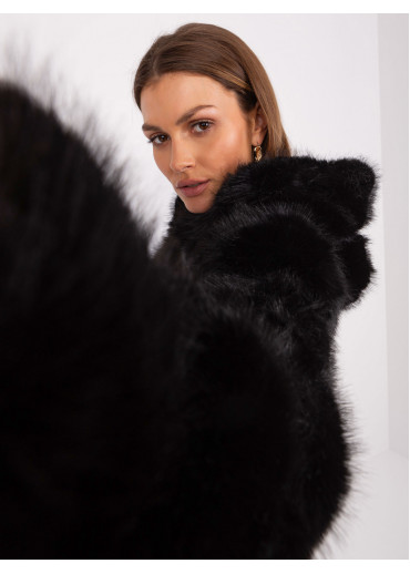 Čierna krátka bunda