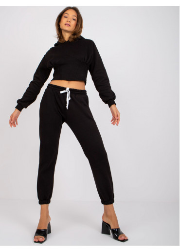 Čierna tepláková súprava