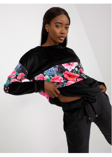 Čierna tepláková súprava