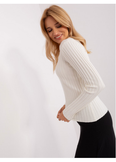 Smotanovo biele tričko s dlhým rukávom