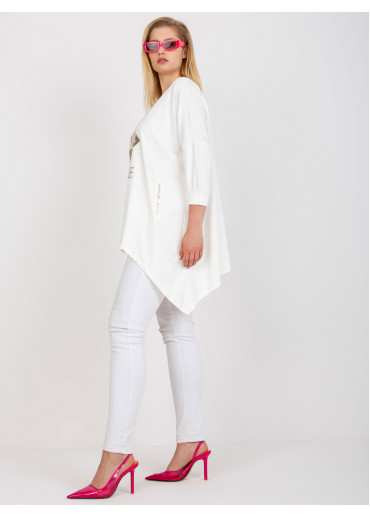 Smotanovo biela tunika