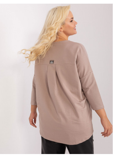 Kapučínovo hnedé tričko