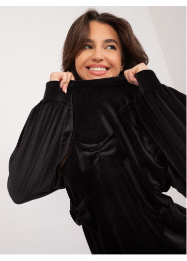 Čierna tepláková súprava