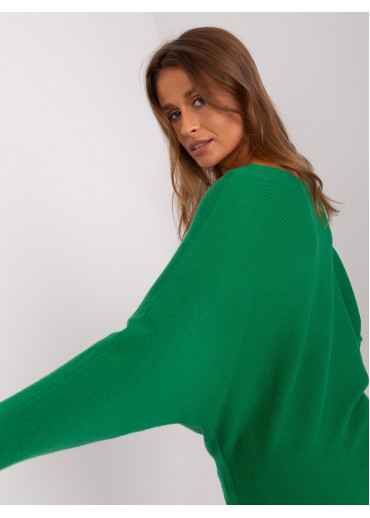 Zelený pulóver