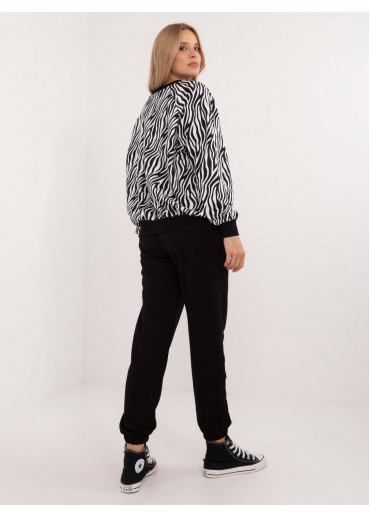 Čierna tepláková súprava