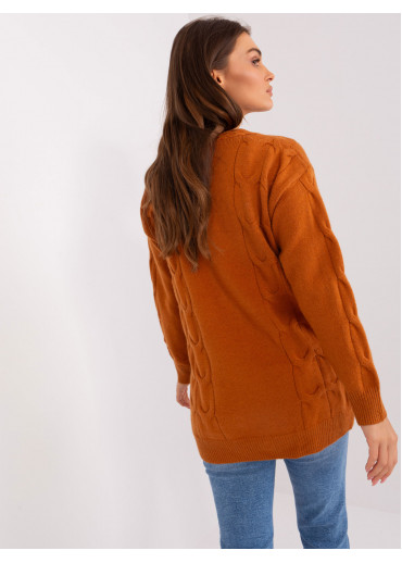 Karamelovo hnedý sveter