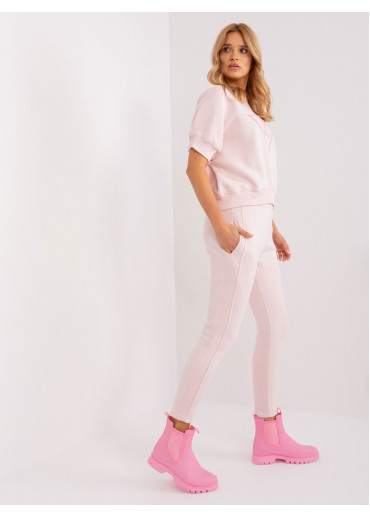 Púdrovo ružový teplákový komplet