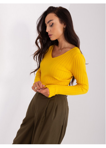 Žlté tričko s dlhým rukávom