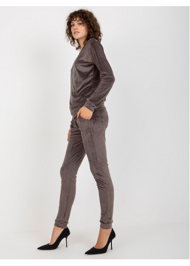 Tmavosivá tepláková súprava