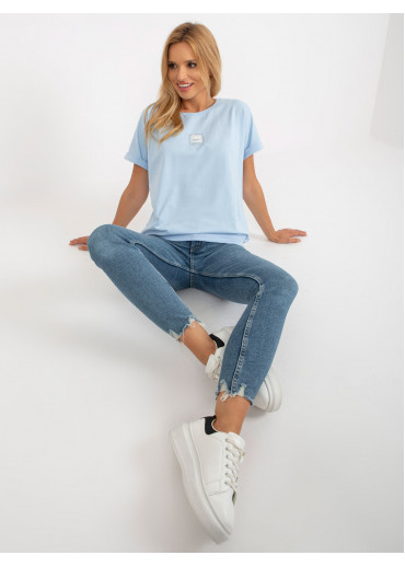 Svetlomodré tričko