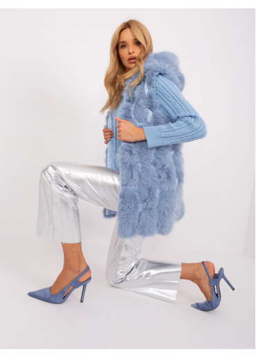 Modrá kožušinová vesta