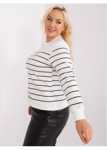 Smotanovo biely pulóver