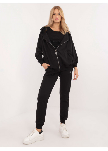 Čierna tepláková súprava