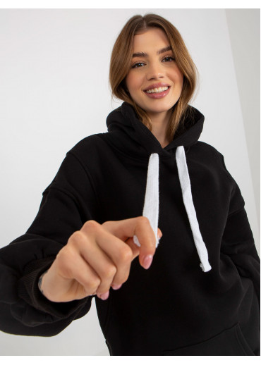 Čierna predĺžená mikina