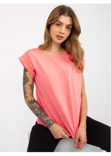 Broskyňovo ružové tričko