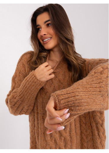 Kapučínovo hnedý polorolák