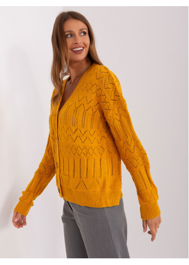 Karamelovo hnedý sveter