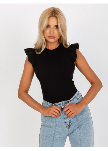 Čierne tričko s čipkovanými rukávmi