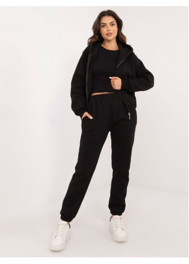 Čierna dámska zateplená tepláková súprava