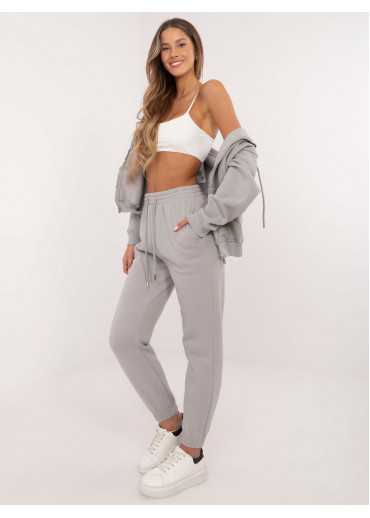 Svetlosivé basic tepláky