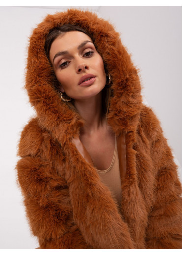 Hnedá chlpatá bunda