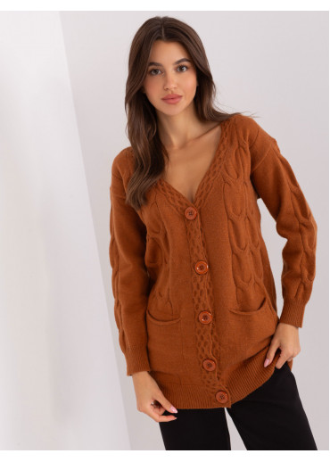 Karamelovo hnedý sveter