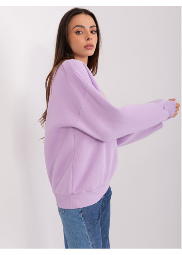 Fialová mikina s nápisom